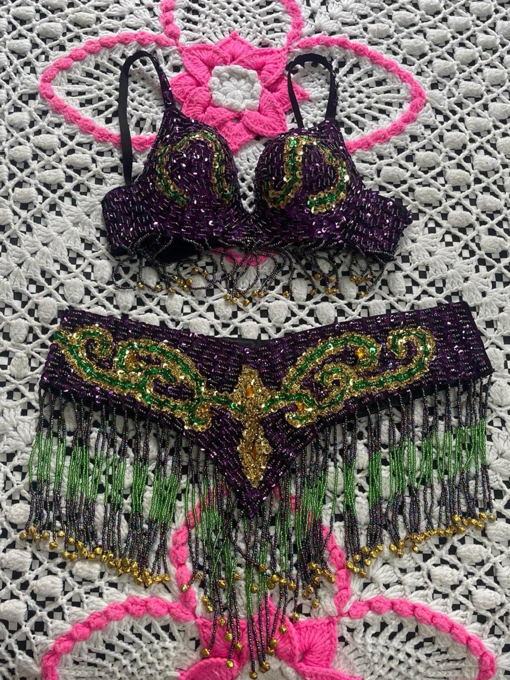 Fully sequined and beaded Belly Dancing Set - Size 38/85